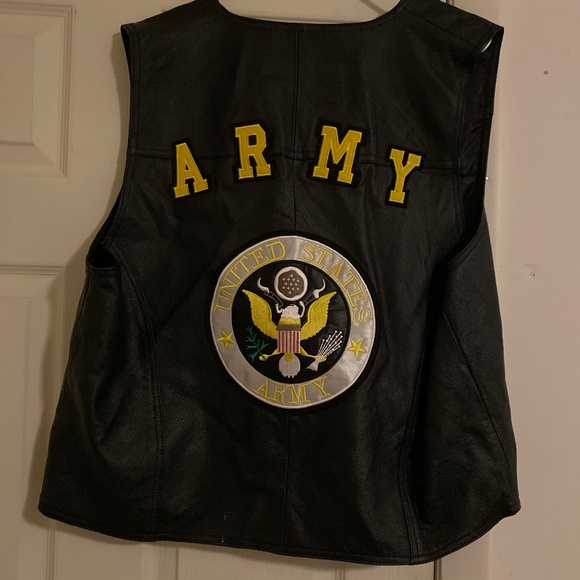 Leather vest - Picture 4 of 5